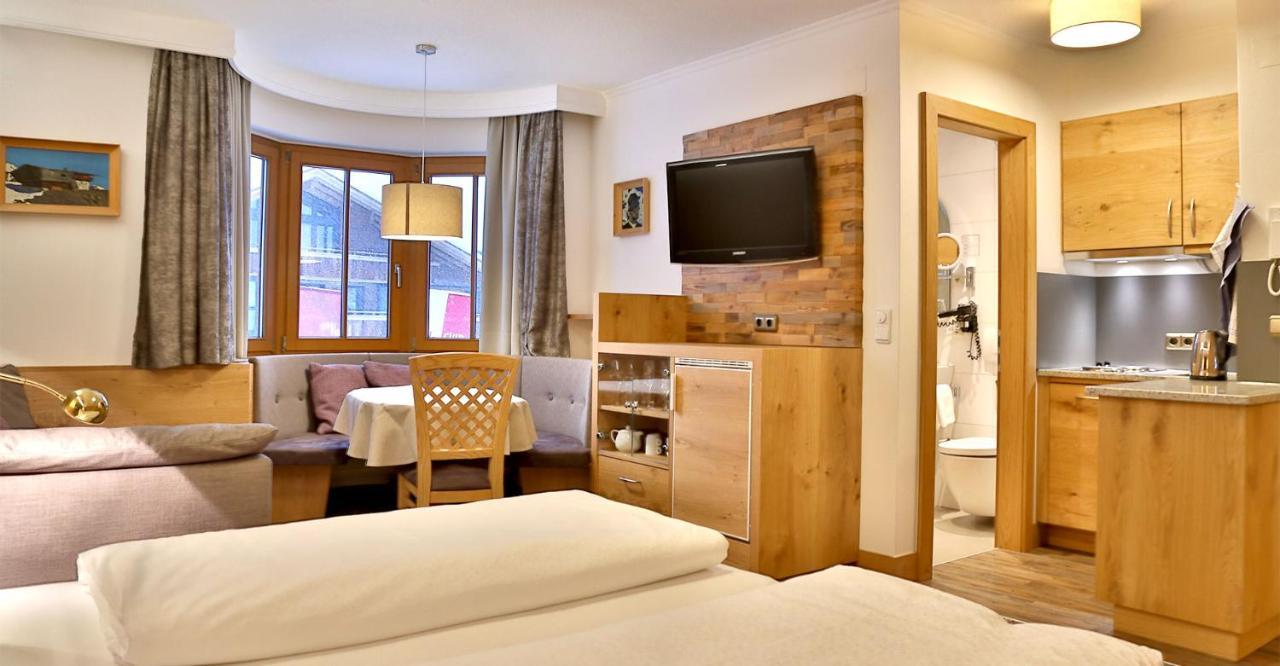 Aparthotel Acksteiner Sankt Anton am Arlberg Exterior photo