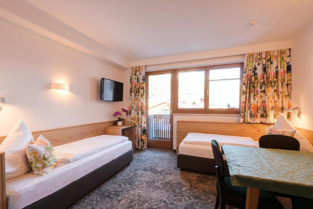 Aparthotel Acksteiner Sankt Anton am Arlberg Exterior photo
